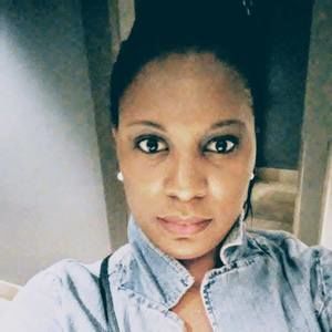 Meet your Posher, Ava